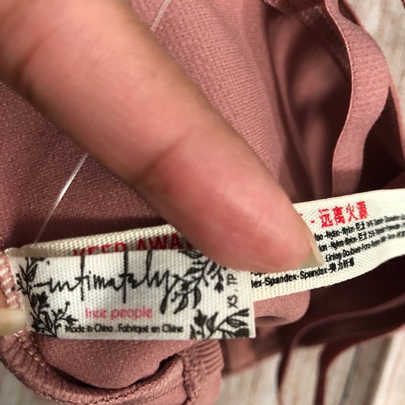 New FREE PEOPLE Vintage Rose Lace Bandeau XS - Picture 3 of 4